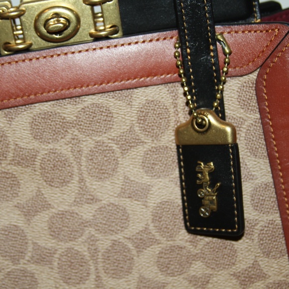 NWT COACH 1941 Troupe Tote in Signature Leather Purse Handbag - Picture 7 of 7